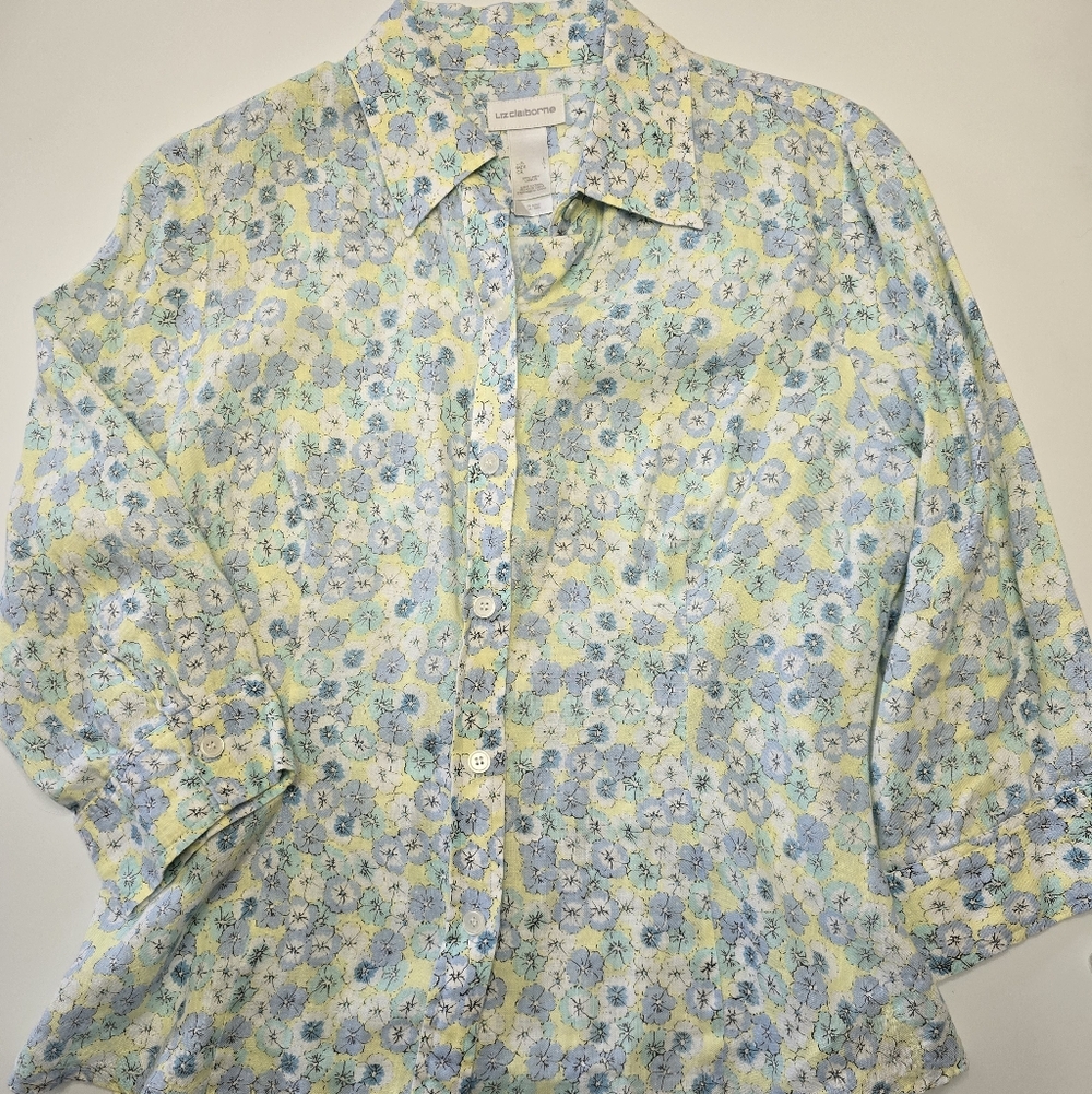 Liz ClaibornBlue and Yellow Floral Shirt Button Down